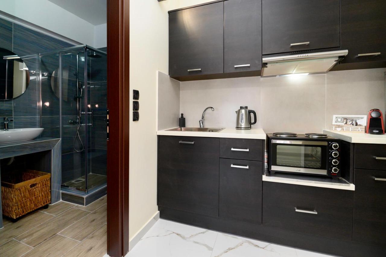 Marble In Appartement Preveza Buitenkant foto